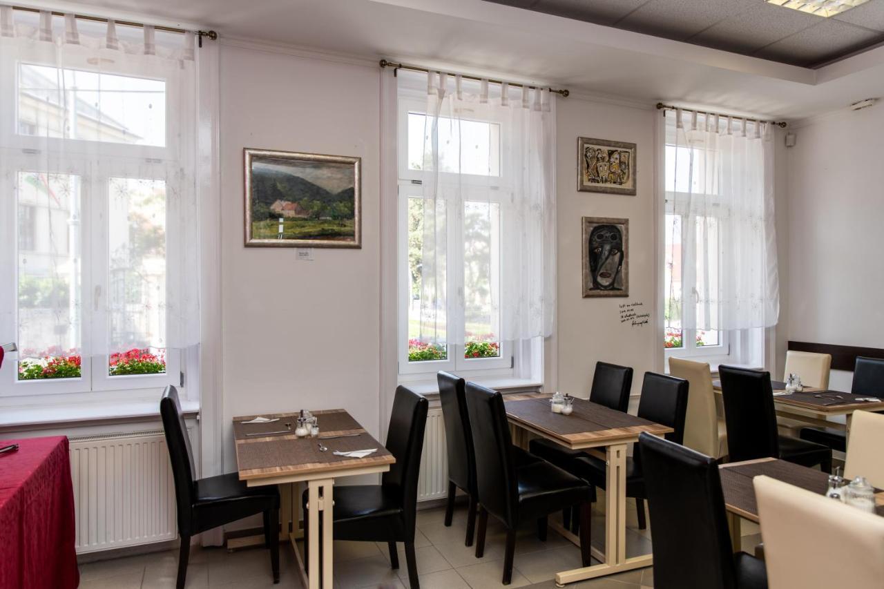 Fenyes Vinorium Bed & Breakfast Sopron Dış mekan fotoğraf