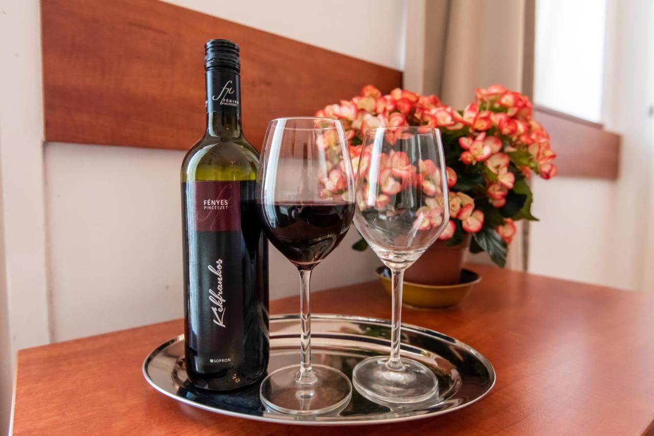 Fenyes Vinorium Bed & Breakfast Sopron Dış mekan fotoğraf