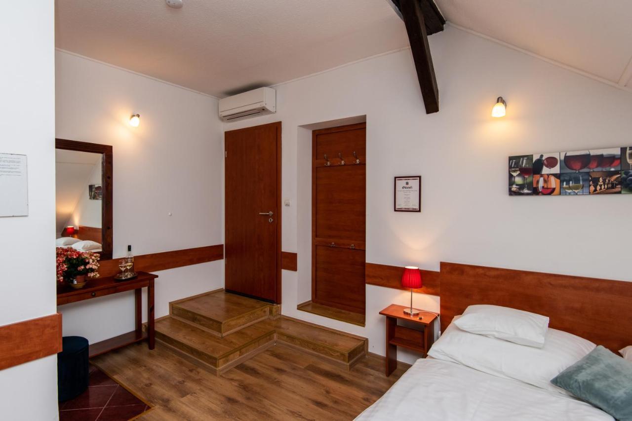 Fenyes Vinorium Bed & Breakfast Sopron Dış mekan fotoğraf