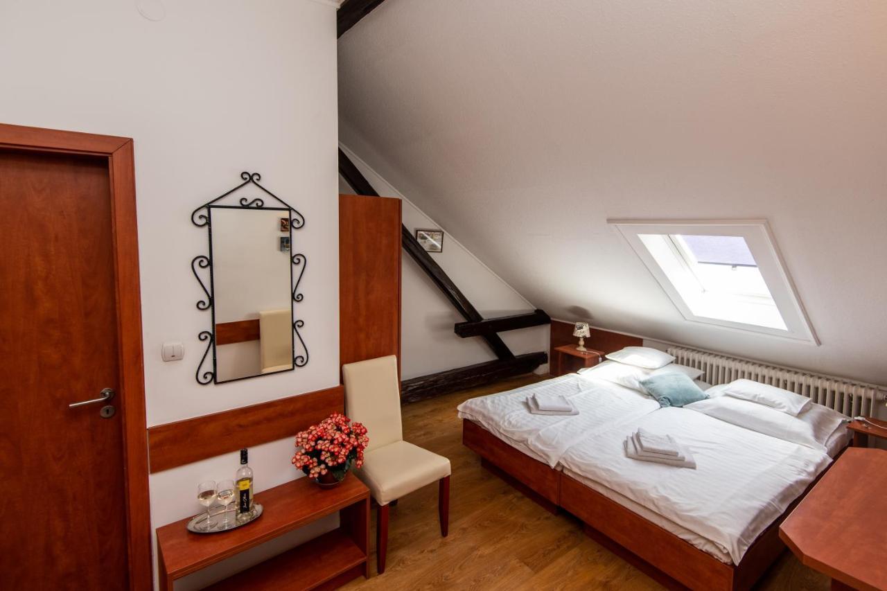 Fenyes Vinorium Bed & Breakfast Sopron Dış mekan fotoğraf