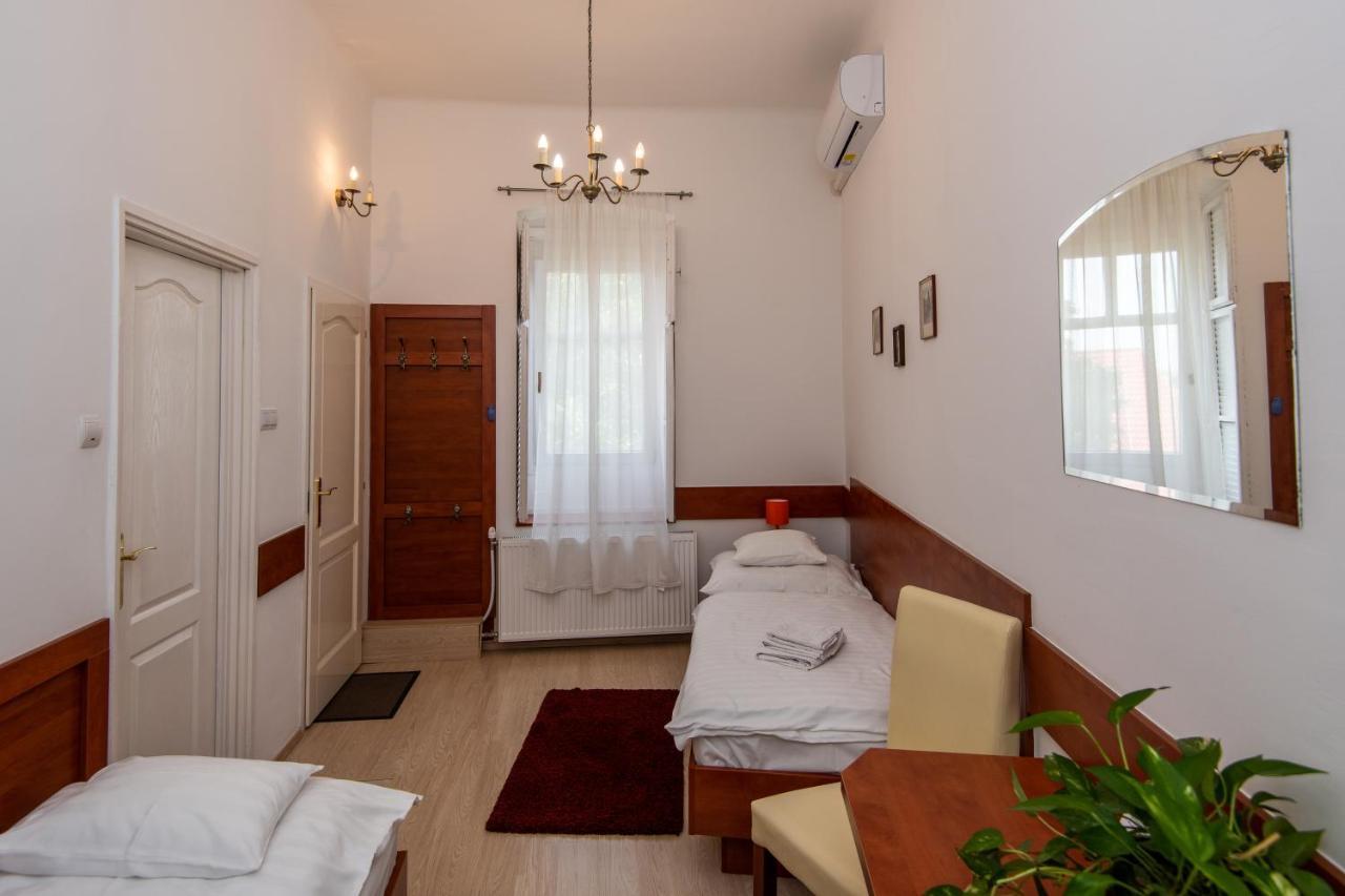 Fenyes Vinorium Bed & Breakfast Sopron Dış mekan fotoğraf