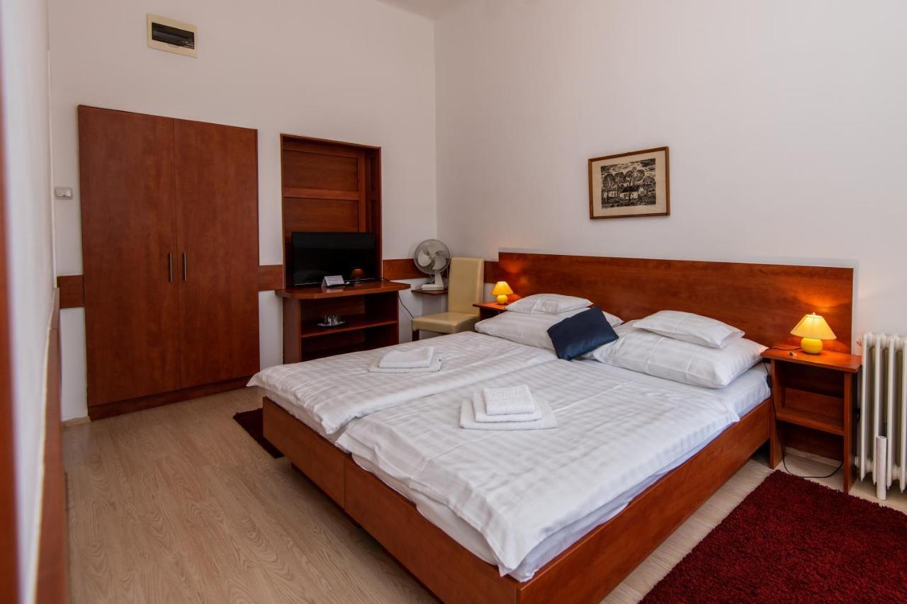 Fenyes Vinorium Bed & Breakfast Sopron Dış mekan fotoğraf