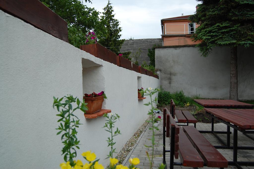 Fenyes Vinorium Bed & Breakfast Sopron Dış mekan fotoğraf